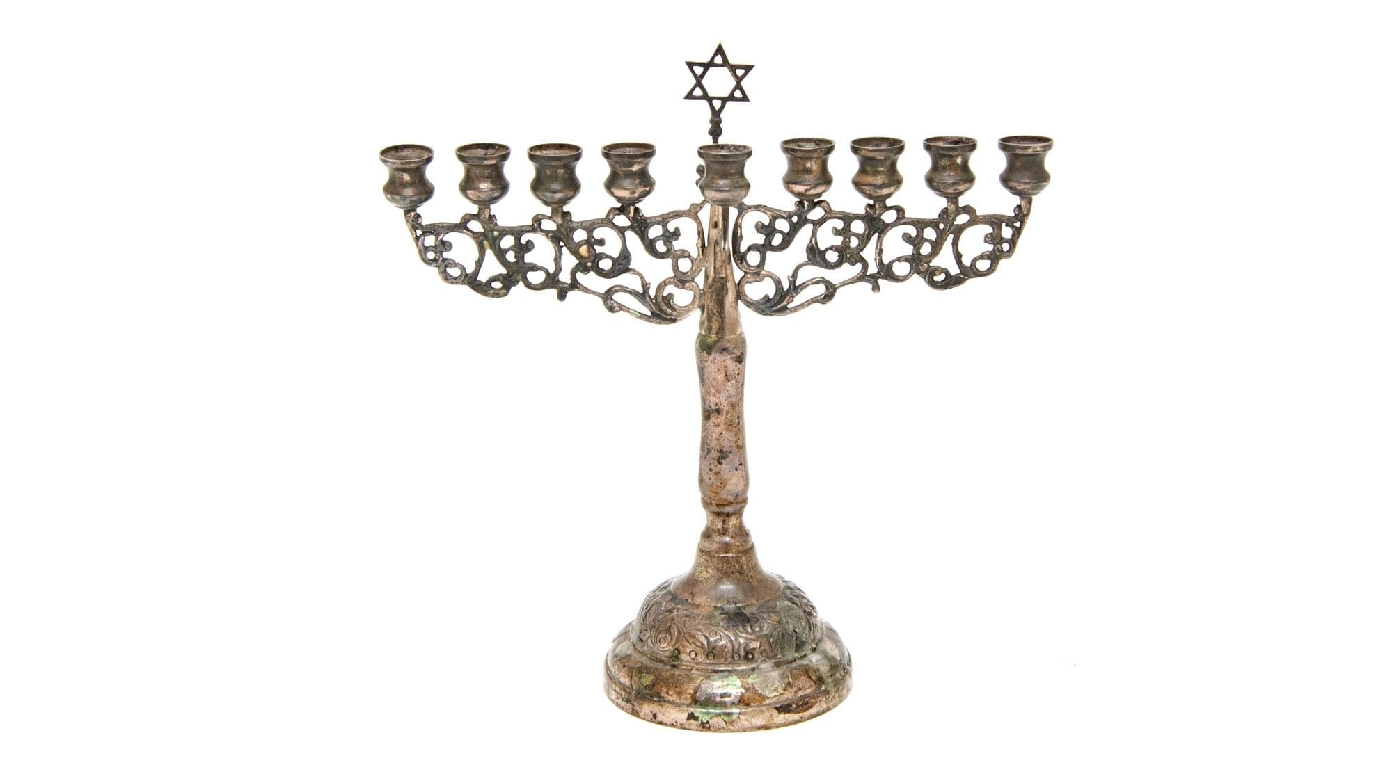 חנוכיית כסף — מגן דוד